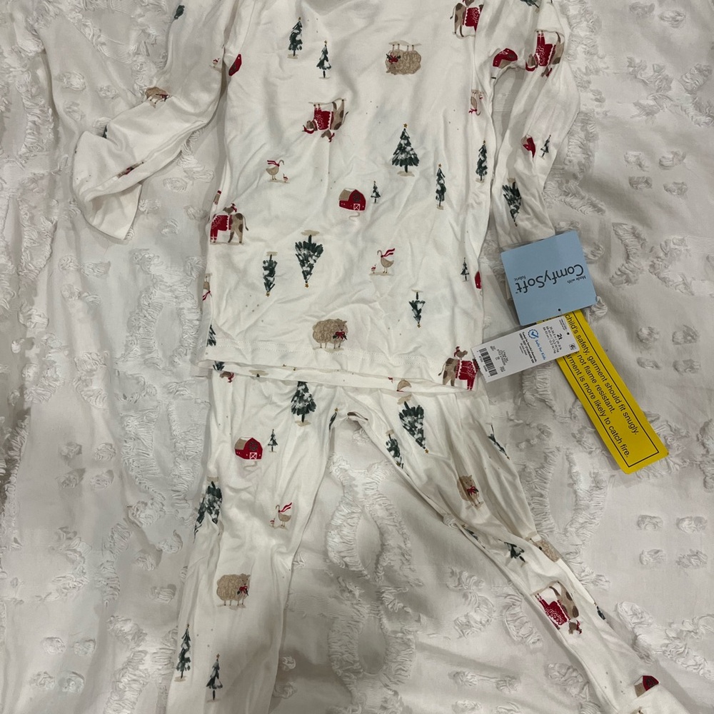 NWT Carter Christmas Pajama Set - Festive Red and Green on White